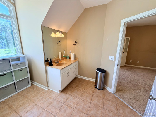 169 Farmington Lane