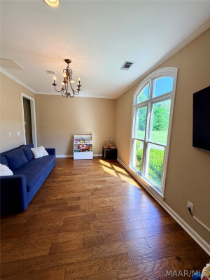 169 Farmington Lane