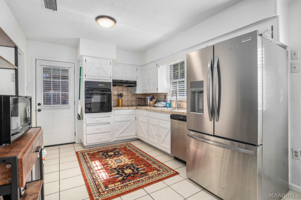 4506 WAKE FOREST Drive