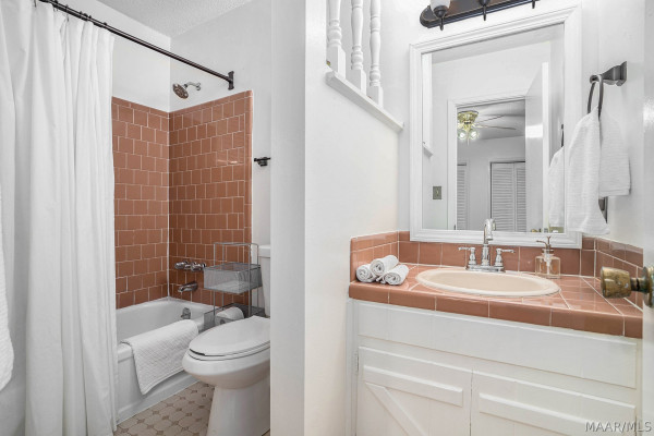 4506 WAKE FOREST Drive