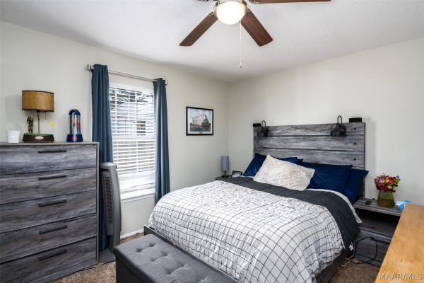 1630 Deatsville Highway