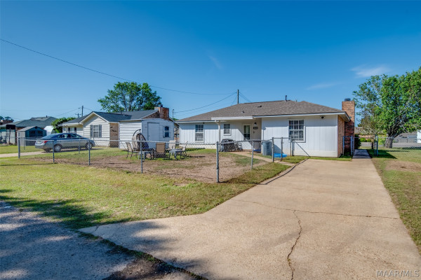 1630 Deatsville Highway