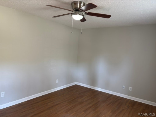 3825 Pickfair Street