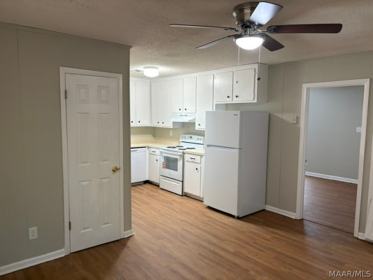 3825 Pickfair Street