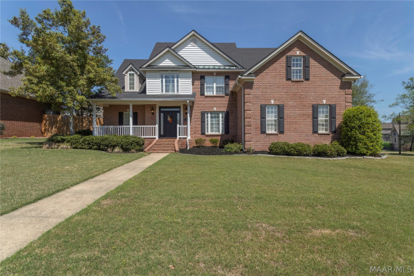 140 E POPLAR Street