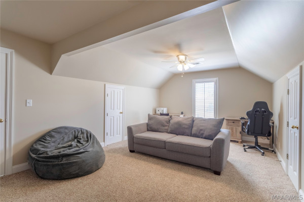 140 E POPLAR Street