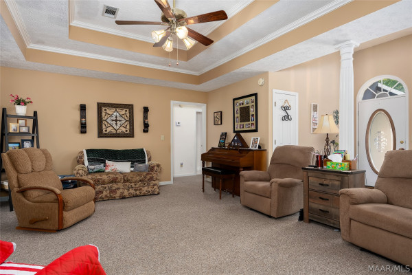 1625 Northpointe Drive