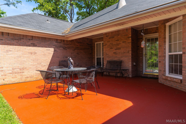 1625 Northpointe Drive