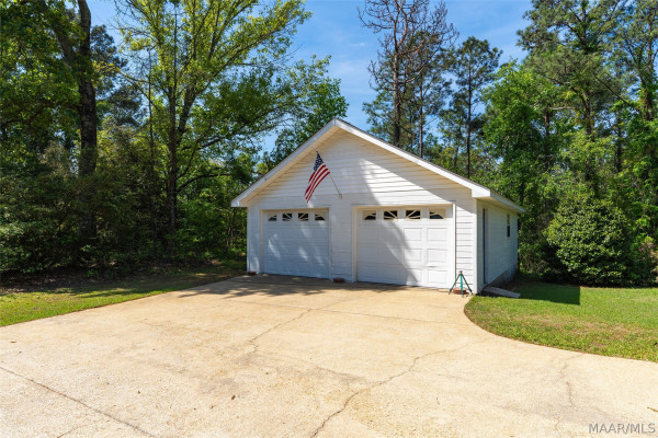 1625 Northpointe Drive