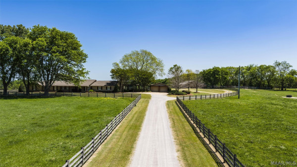 5610 Trotman Drive