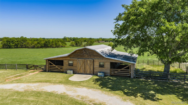 5610 Trotman Drive