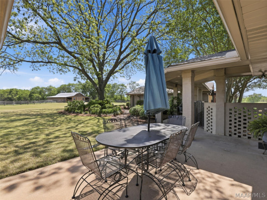 5610 Trotman Drive