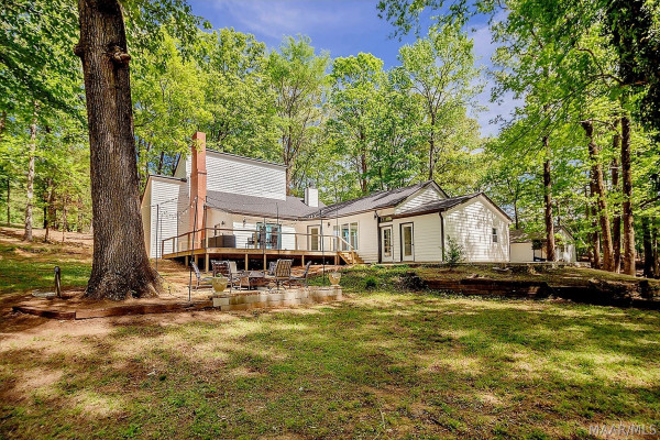 2810 Trotters Trail