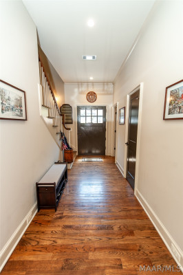 537 Cloverdale Road