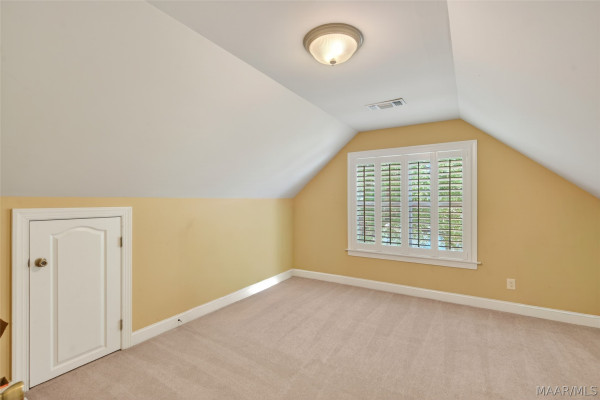 2002 Goose Pointe Landing