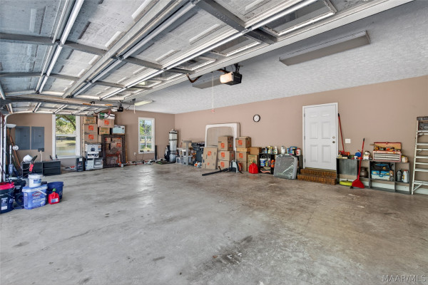 2002 Goose Pointe Landing