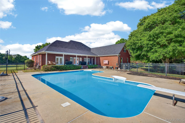 2002 Goose Pointe Landing