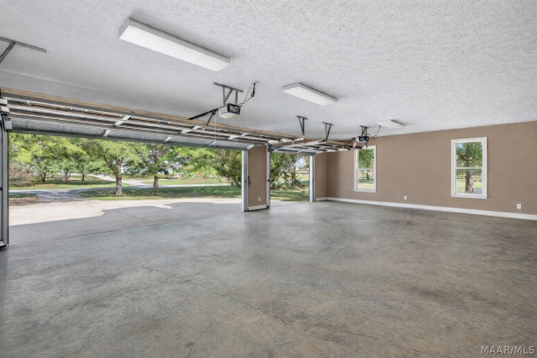 2002 Goose Pointe Landing