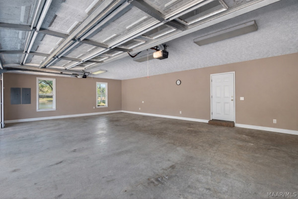 2002 Goose Pointe Landing