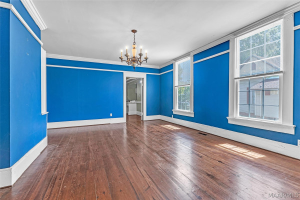 306 Jordan Avenue