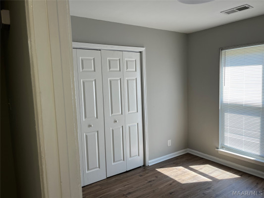 6459 PINEBROOK Drive