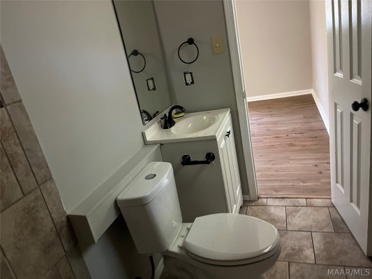 6459 PINEBROOK Drive