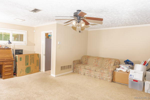 2731 Sweetbriar Road