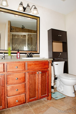 2731 Sweetbriar Road