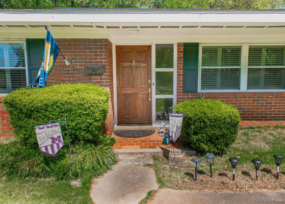 2731 Sweetbriar Road