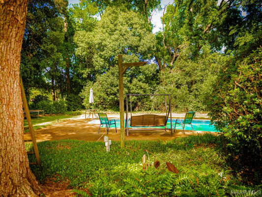 2731 Sweetbriar Road