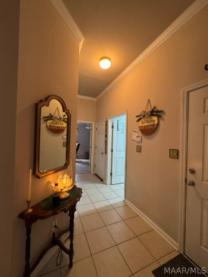 86 STERLING Drive