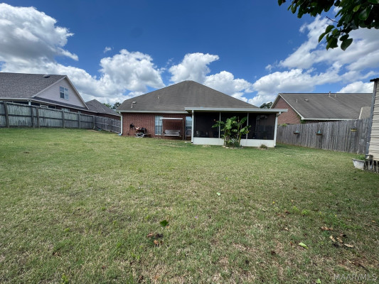 86 STERLING Drive