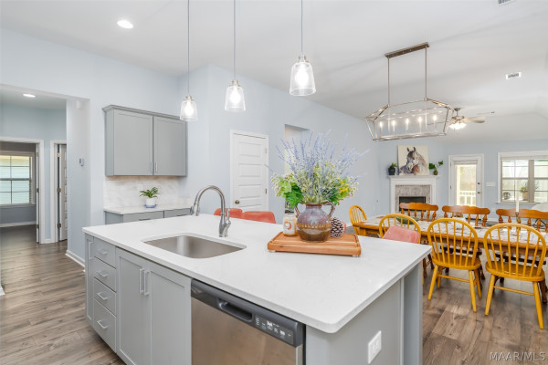 9844 Bluestone Circle