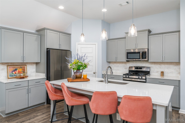 9844 Bluestone Circle