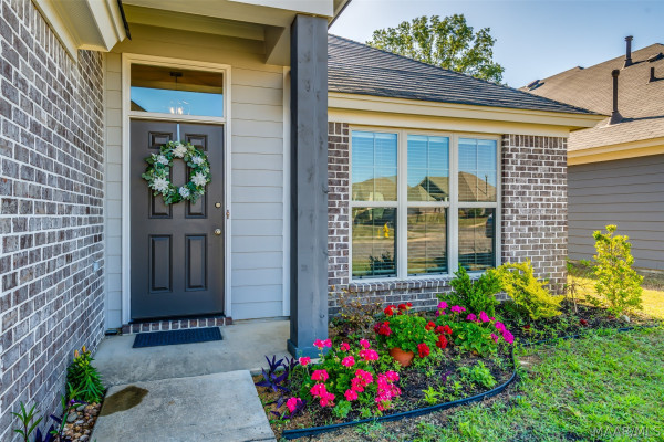 9844 Bluestone Circle