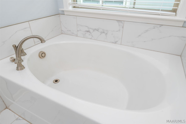9844 Bluestone Circle
