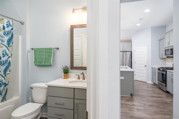 9844 Bluestone Circle