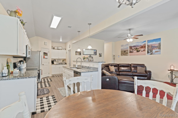 1011 Dawson's Mill Boulevard