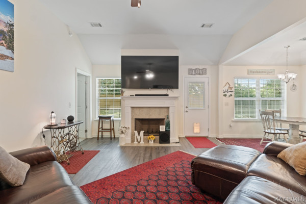 1011 Dawson's Mill Boulevard