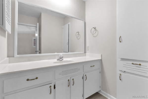 540 Chatsworth Drive