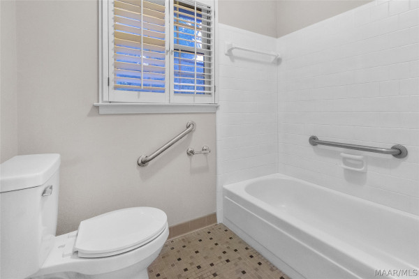 540 Chatsworth Drive