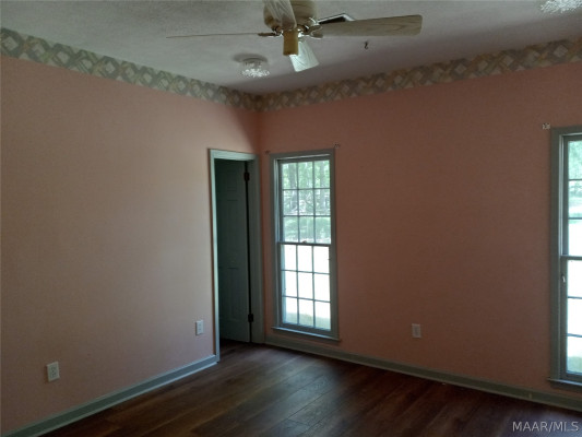 160 Briar Lane