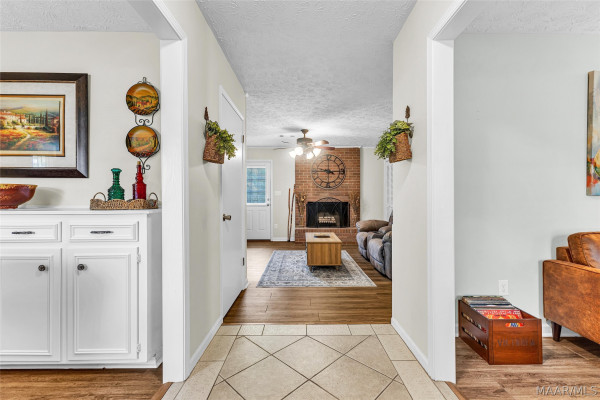 5270 Redland Road