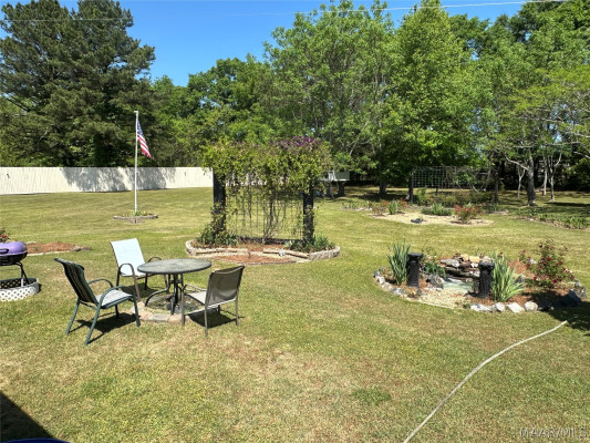 300 Edwards Cook Road