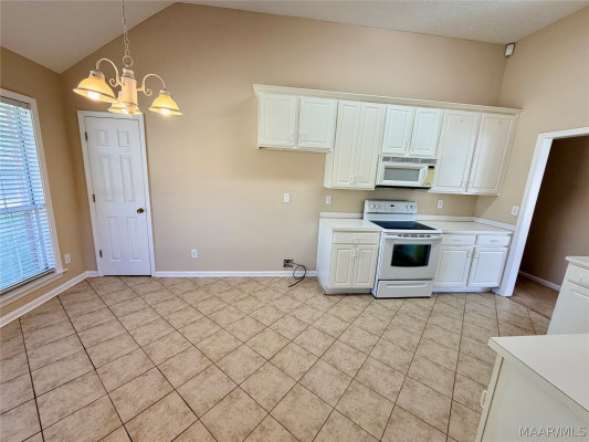 7483 PINNACLE Point