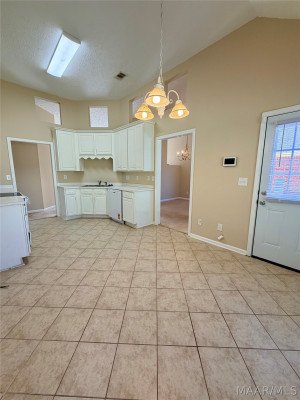 7483 PINNACLE Point