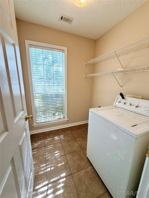 7483 PINNACLE Point