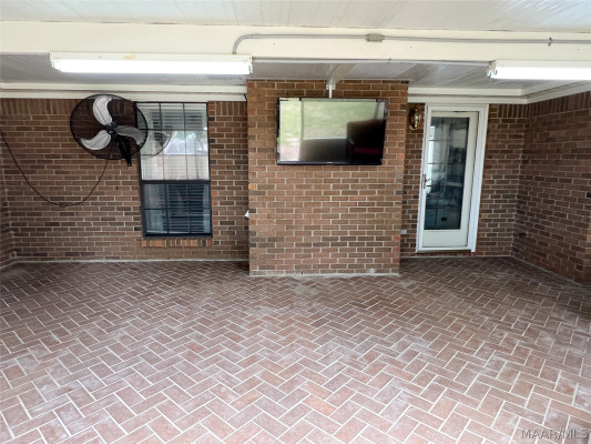 1218 YORKSHIRE Drive