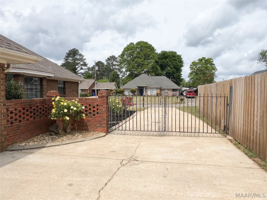 1218 YORKSHIRE Drive