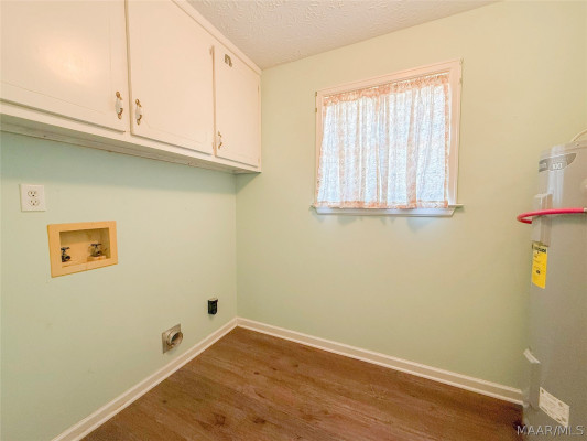 1256 County Road 39 .